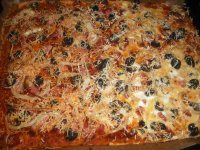 http://forummamici.ro/comunitate/uploads/thumbs/14965_pizza.jpg