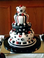 http://forummamici.ro/comunitate/uploads/thumbs/33245_94488-amazing-wedding-cakes-2.jpg