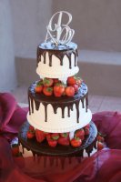 http://www.forummamici.ro/comunitate/uploads/thumbs/707_wedding-cakes-jacquelyn_phillips4.jpg